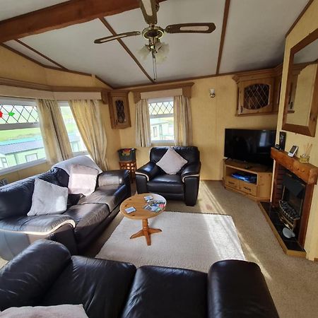 Spacious Luxury Escape With Sea Views And Pet Friendly At Clarach Bay Aberystwyth Zewnętrze zdjęcie