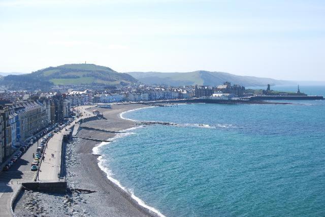 Spacious Luxury Escape With Sea Views And Pet Friendly At Clarach Bay Aberystwyth Zewnętrze zdjęcie