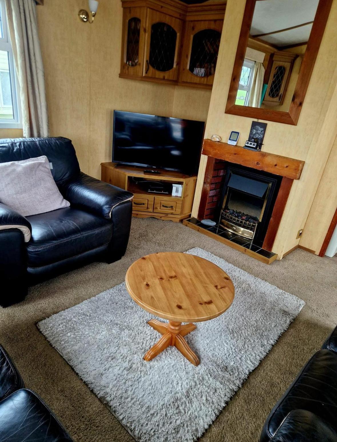 Spacious Luxury Escape With Sea Views And Pet Friendly At Clarach Bay Aberystwyth Zewnętrze zdjęcie